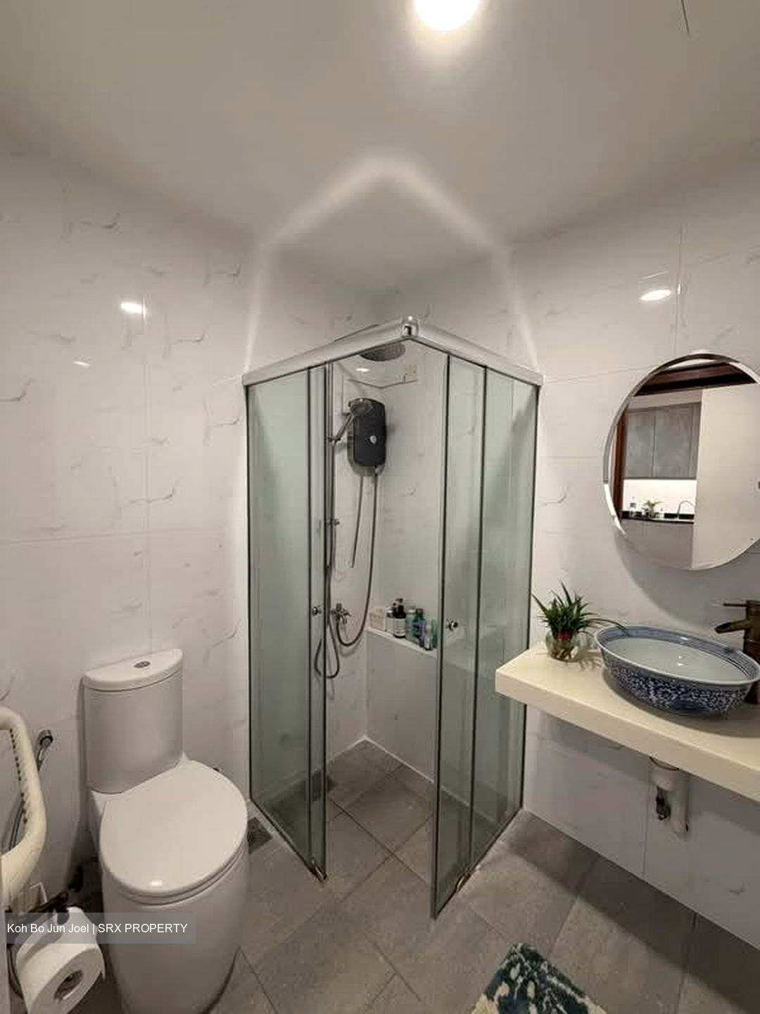 Chestnut Gardens (D23), Terrace #569351031